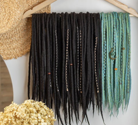 Budding tree full set – 60 double ended wool dreads