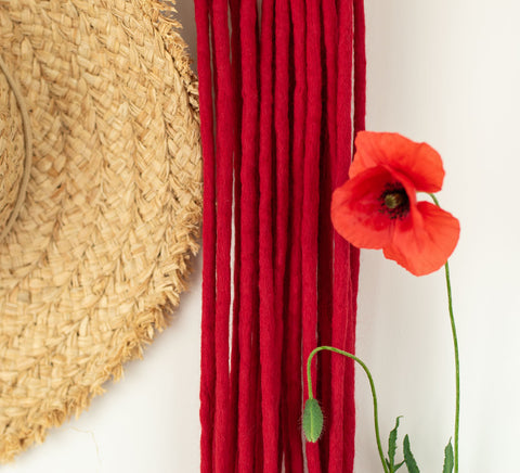 Red wool dreads without decoration (Set of 10 pcs)